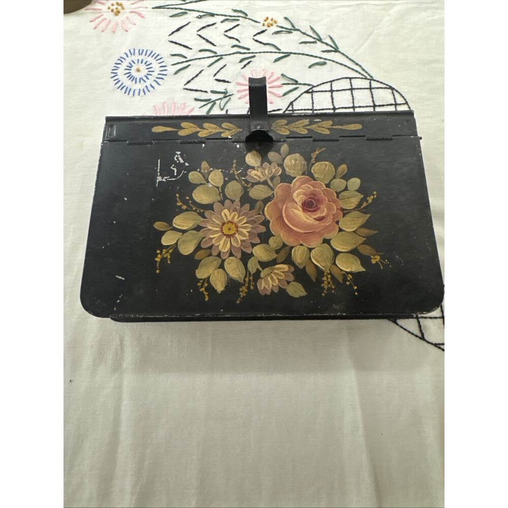 Vtg. Toleware Handpainted metal silent butler crumb catcher floral (book cover) - Picture 5 of 10